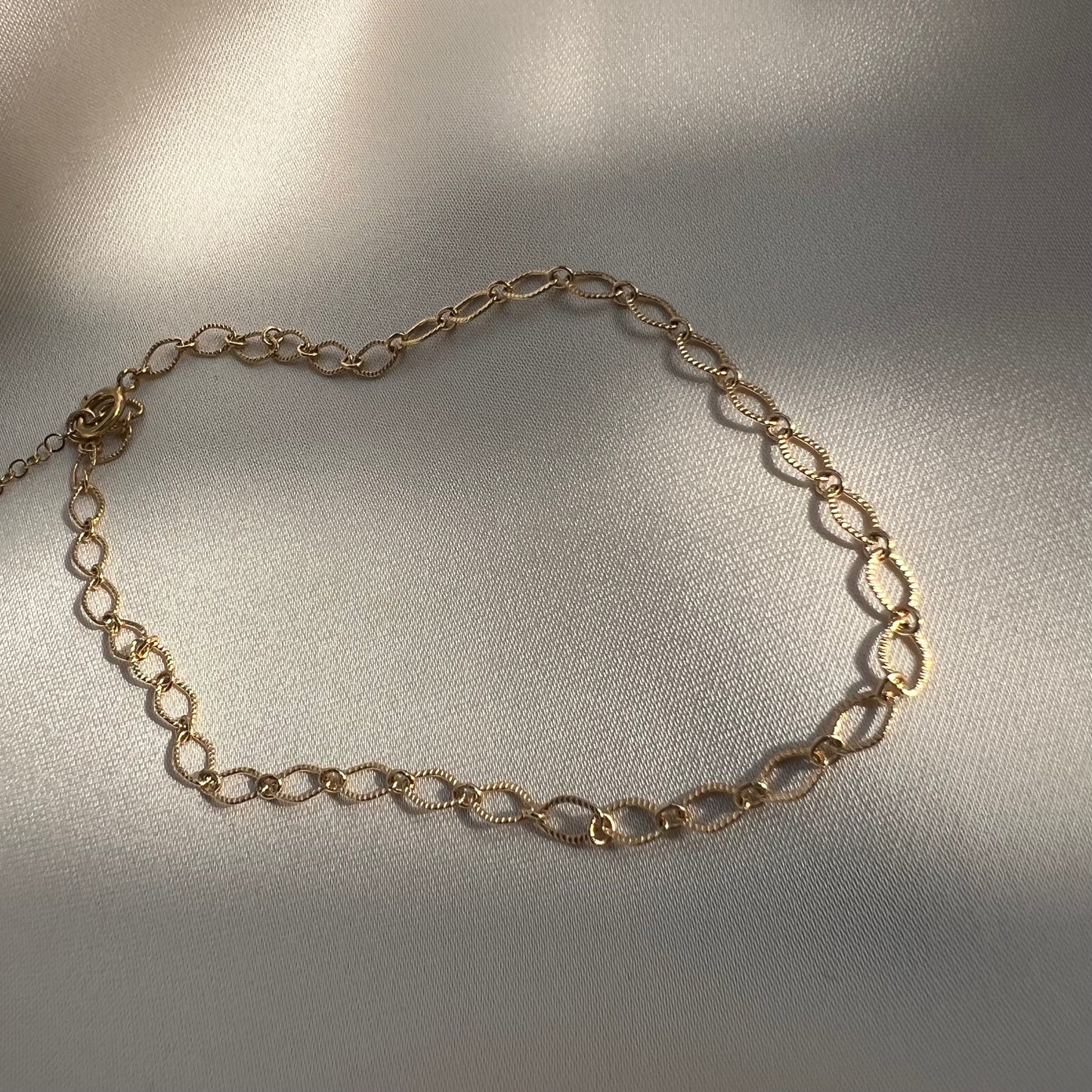 צמיד רגל אובלס