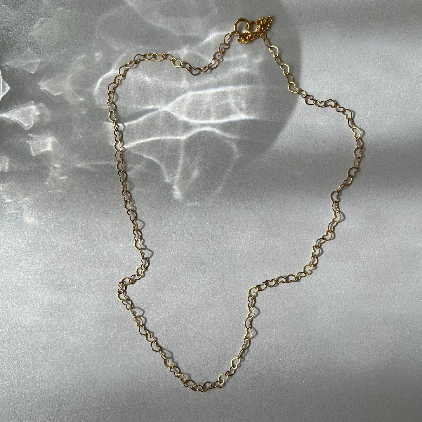 צ'וקר לב זהב