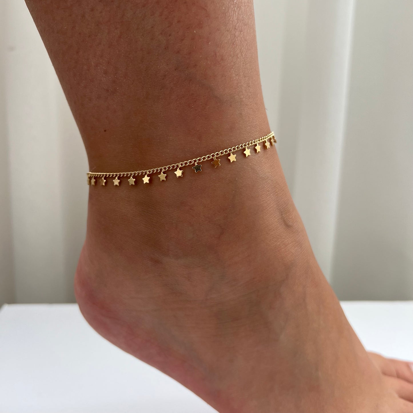 צמיד רגל כוכבים